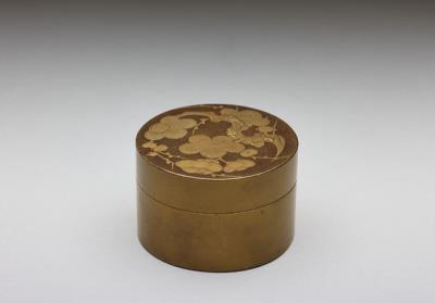 图片[2]-Circular lacquer box with plum blossom decor, Ch’ing dynasty-China Archive